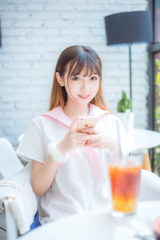 转嫁人生责任。自己生的起养不起，别人不养，变得是别人没义气。